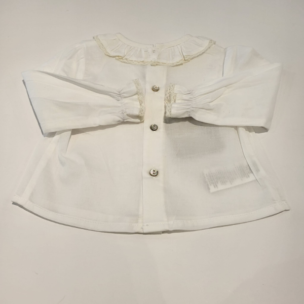 Camisa batista volante en cuello de Martín Aranda invierno - Imagen 4
