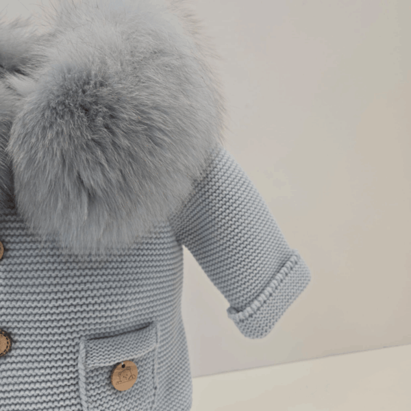 Parka de punto cuatro colores con cuello de pelo natural Pangasa
