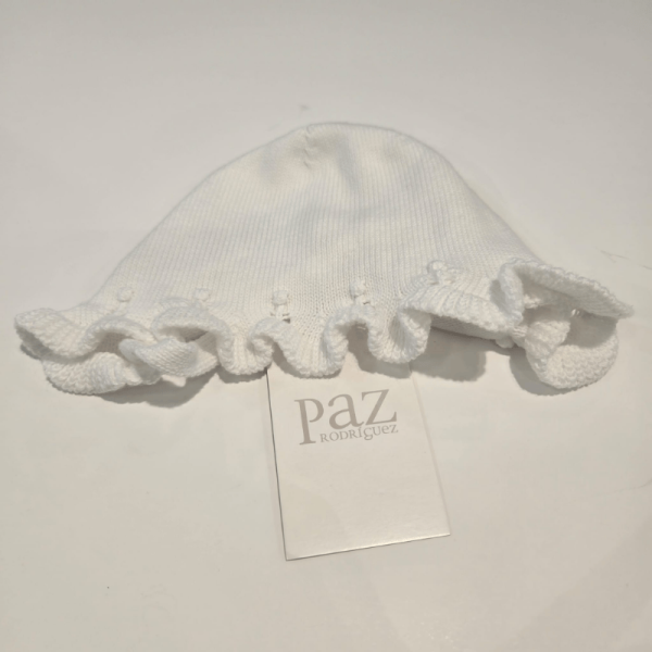 Capota blanca colección bico de Paz Rodríguez verano