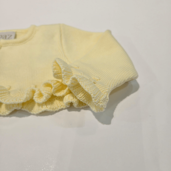 Chaqueta modelo bico de Paz Rodríguez Amarillo verano