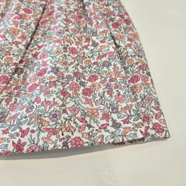 Vestido estampado flores modelo clavel de Paz Rodríguez verano