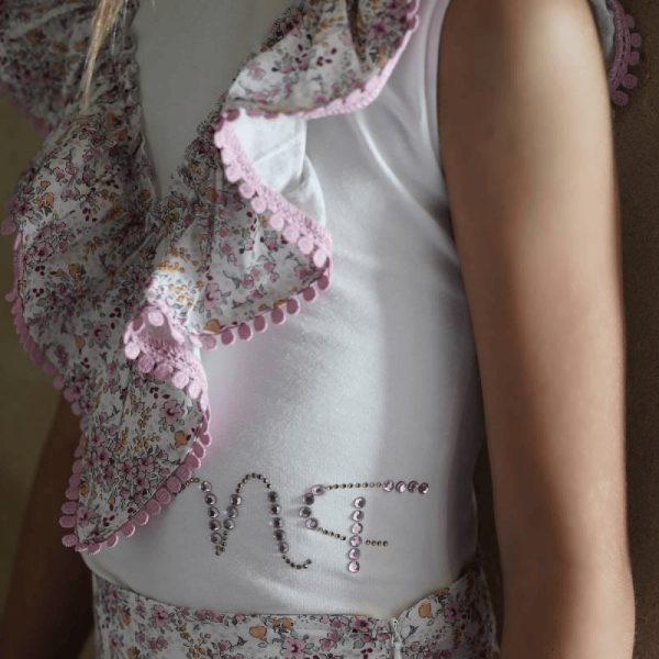 Conjunto Campiña camiseta y falda volantes Noma Fernández