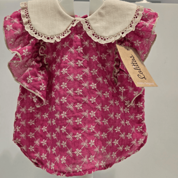 Conjunto blusa con cubre Grecia de Lolittos verano 2025