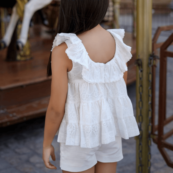 Conjunto blusón short chantilly Noma Fernández verano 2025