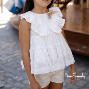 Conjunto blusón short chantilly Noma Fernández verano 2025