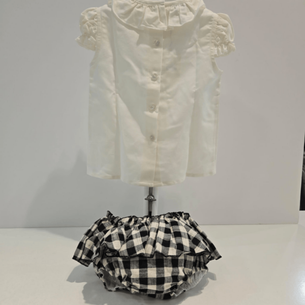 Conjunto niña Colección Black & White la Martinica verano