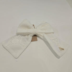 Lazo de la colección chantilly Noma Fernández verano 2025