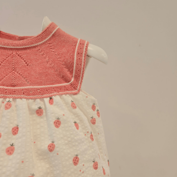 Pelele unisex fresitas de Martín Aranda primavera verano - Imagen 4