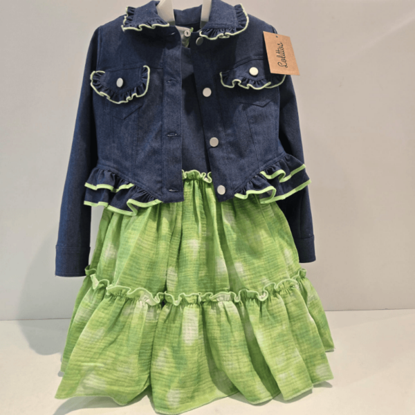 Chaqueta modelo denim Lolittos verano 2025