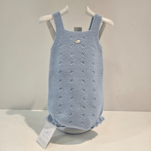 Pelele de punto dos colores azul y rosa Carmen Taberner verano