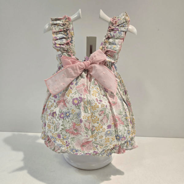 Ranita rizos estampado flores Carmen Taberner verano
