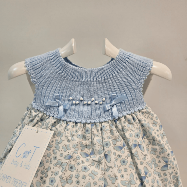 Vestido punto y tela en azul y rosa Carmen Taberner verano