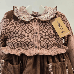 Chaqueta corta modelo erizo lolittos otoño invierno 24/25