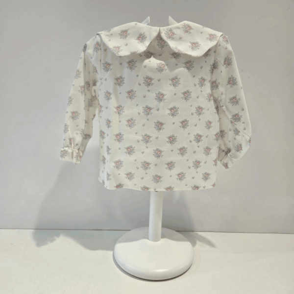 Conjunto blusa pantalón verde tiza Paz Rodríguez invierno