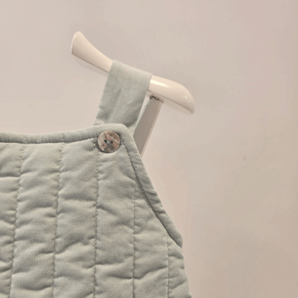 Peto de micro pana acolchada semilla Paz Rodríguez invierno