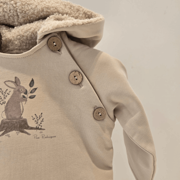 Sudadera felpa arena pompón Paz Rodríguez invierno - Imagen 4