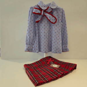 Conjunto blusa y falda short Iris Noma Fernández invierno