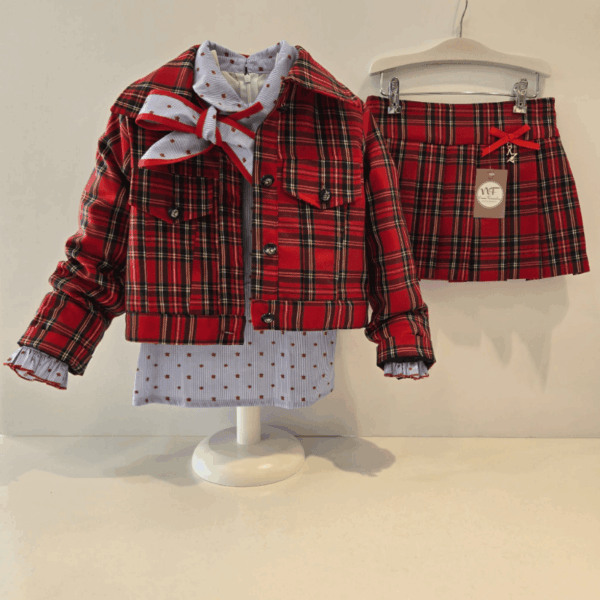 Conjunto blusa y falda short Iris Noma Fernández invierno