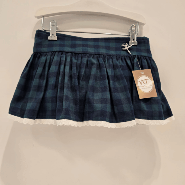 Conjunto blusón/falda short atenea Noma Fernández invierno 26