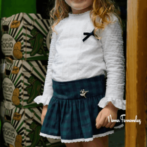 Conjunto blusón/falda short atenea Noma Fernández invierno 26