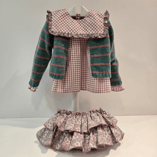 Conjunto braga/flores blusa/cuadros Viena La Martinica invierno