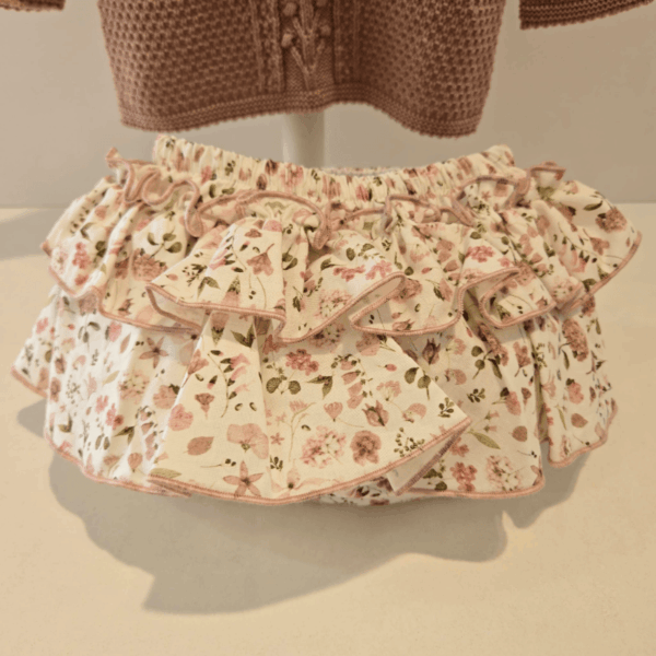 Conjunto braguita rosa vintage flores de Pangasa invierno