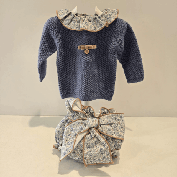 Conjunto de braguita y jersey bruma flores Pangasa invierno