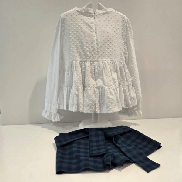 Conjunto short mas blusón Noma Fernández invierno 26