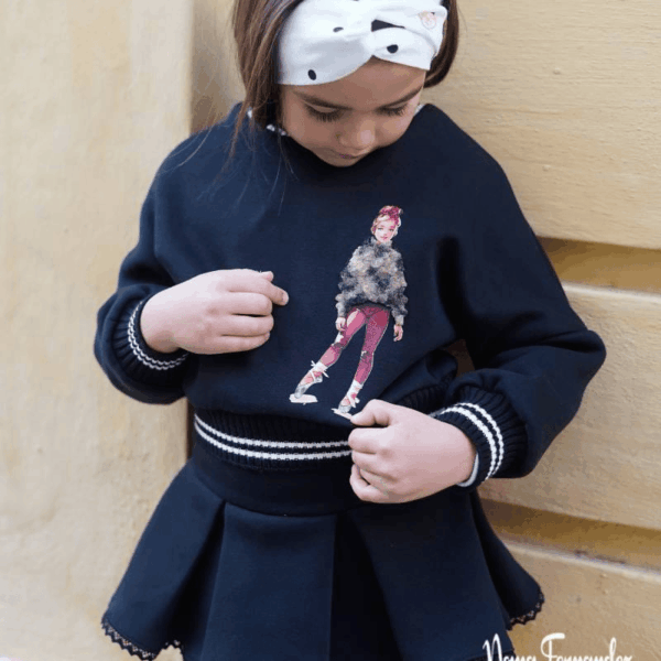 Conjunto sudadera con falda short Delia Paz Rodríguez invierno 26