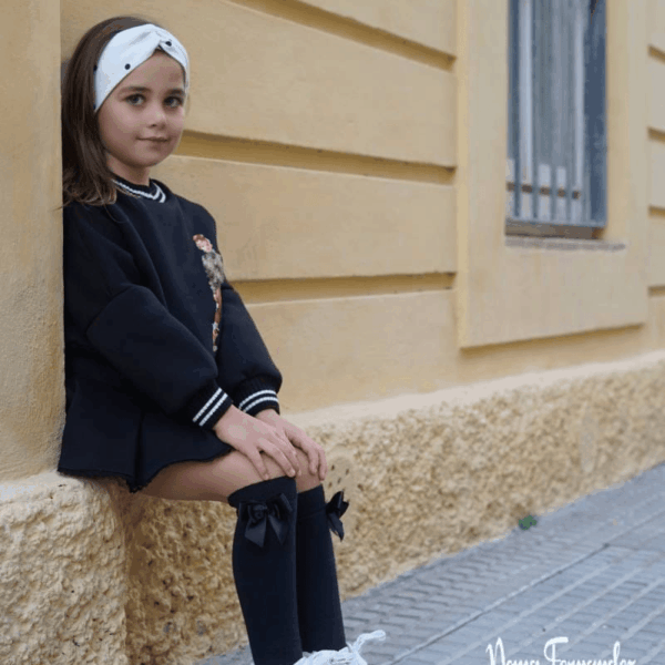 Conjunto sudadera con falda short Delia Paz Rodríguez invierno 26