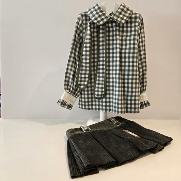 Conjunto blusa con falda-short Dafne Noma Fernández invierno
