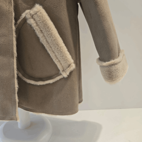 Pelliza con capucha camel/beige La Martinica invierno 26