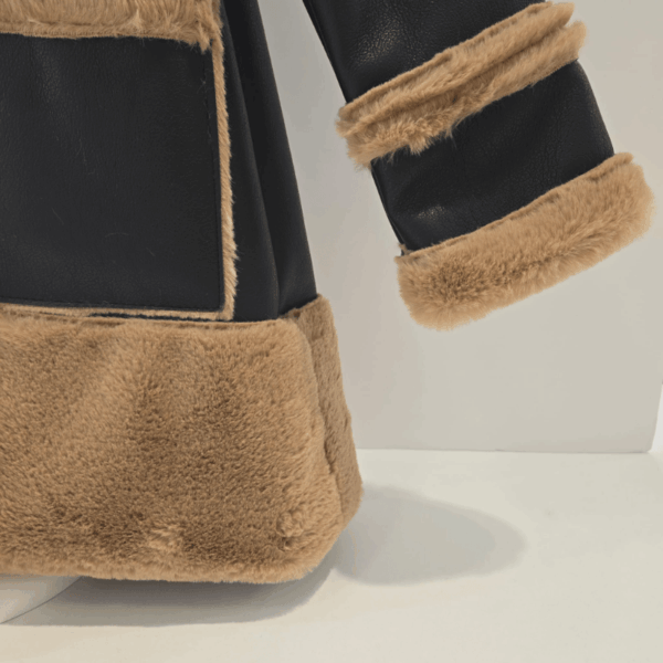 Pelliza larga colección exteriores Noma Fernández invierno 26