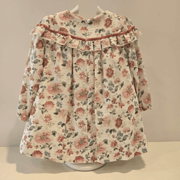Vestido largo colección pompón Martín Aranda invierno 26