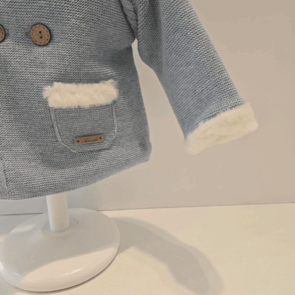 Chaquetón azul capucha Martín Aranda otoño invierno - Imagen 2