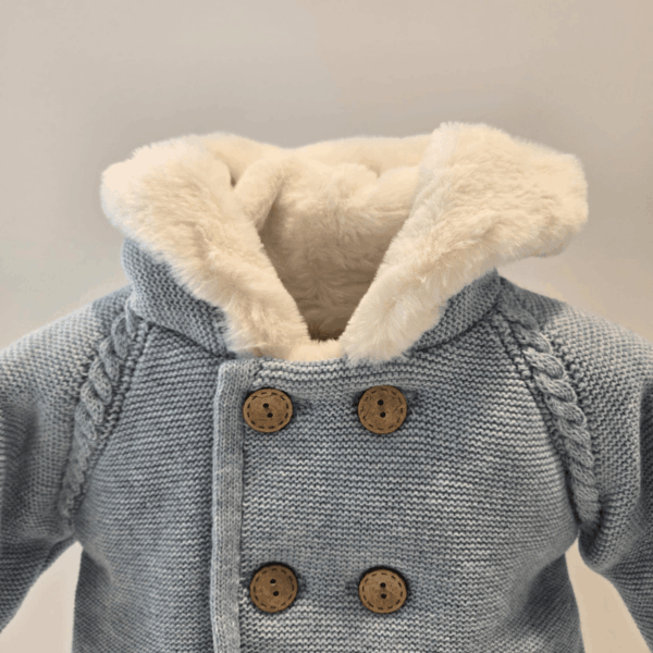 Chaquetón azul capucha Martín Aranda otoño invierno - Imagen 4