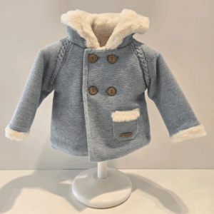 Chaquetón azul capucha Martín Aranda otoño invierno