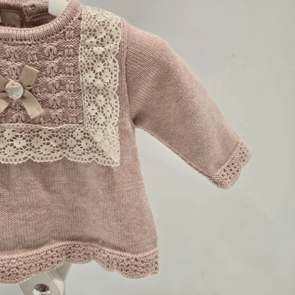 Conjunto rosa jersey y polaina puntillas Paz Rodríguez invierno