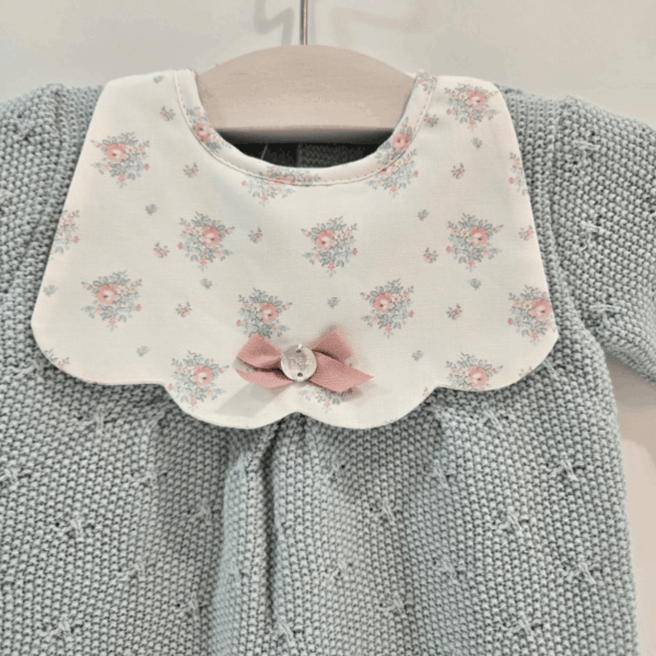 Pelele punto con babero niña semilla Paz Rodríguez invierno