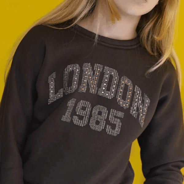 Sudadera colección Diana de Noma Fernández invierno 2026
