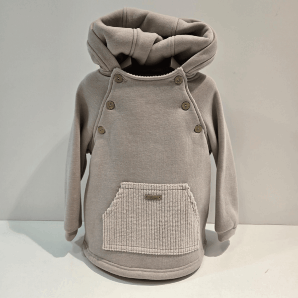 Sudadera con capucha color arena Martín Aranda invierno