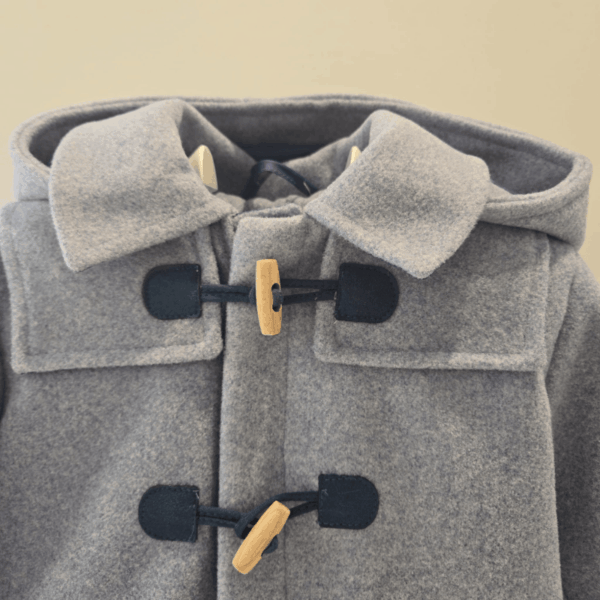 Trenka niño azul de Martín Aranda otoño invierno