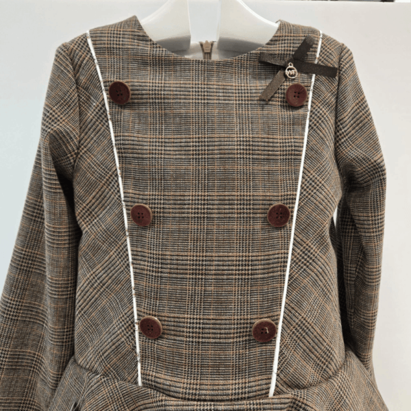 Vestido marrón colección diana Noma Fernández invierno