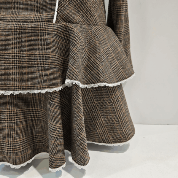 Vestido marrón colección diana Noma Fernández invierno