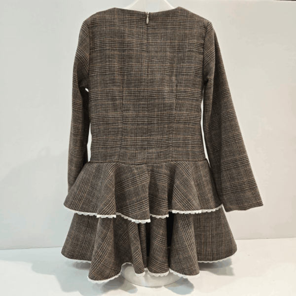 Vestido marrón colección diana Noma Fernández invierno