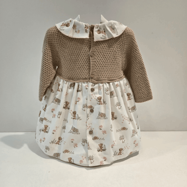 Vestido punto camel tela estampada ositos Pangasa invierno