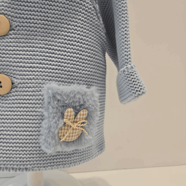 Chaqueta azul con capucha conejitos Pangasa invierno 25/26