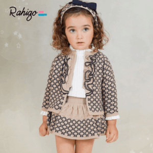 Conjunto niña tres piezas Rahigo marino y camel invierno 2026