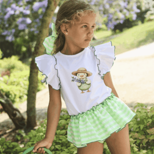 Conjunto camisa y braga falda colección Apple verano 2026.