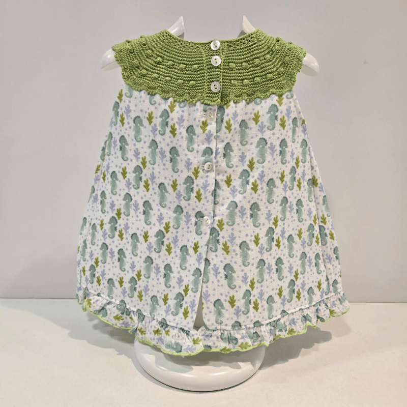 Vestido cuerpo de punto verde lima falda tela caballitos verano